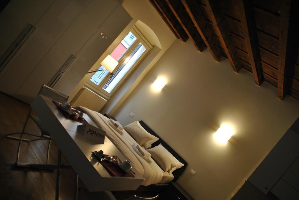Dietro L'Angolo Hotel Brescia Kamer foto