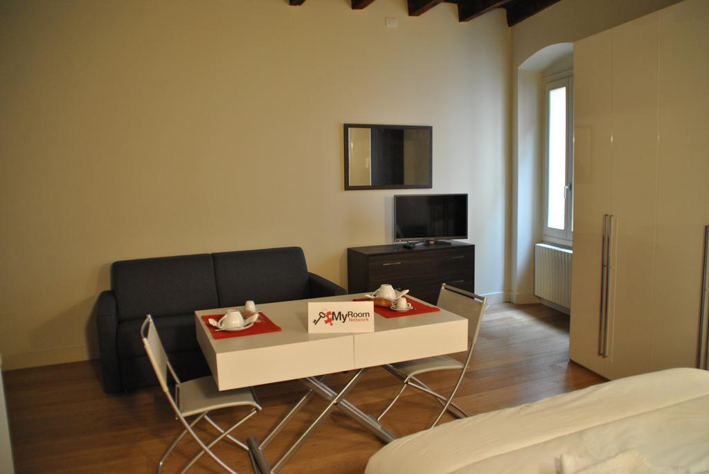 Dietro L'Angolo Hotel Brescia Kamer foto