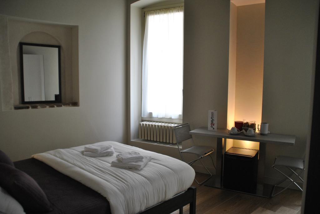 Dietro L'Angolo Hotel Brescia Kamer foto